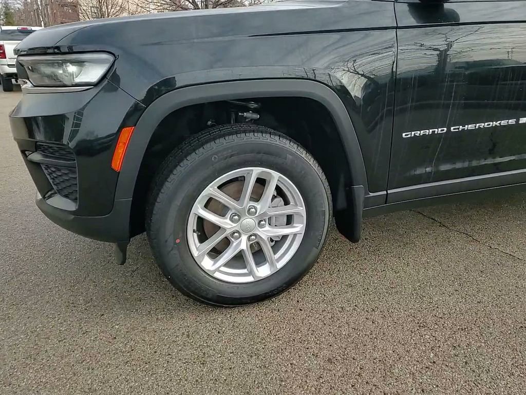New 2025 Jeep Grand Cherokee Laredo X w/ Luxury Tech Group I image 20