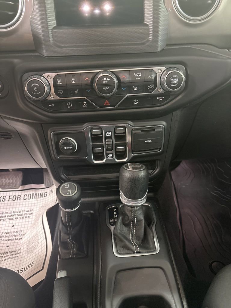 Used 2021 Jeep Wrangler Unlimited Sahara w/ LED Lighting Group image 14