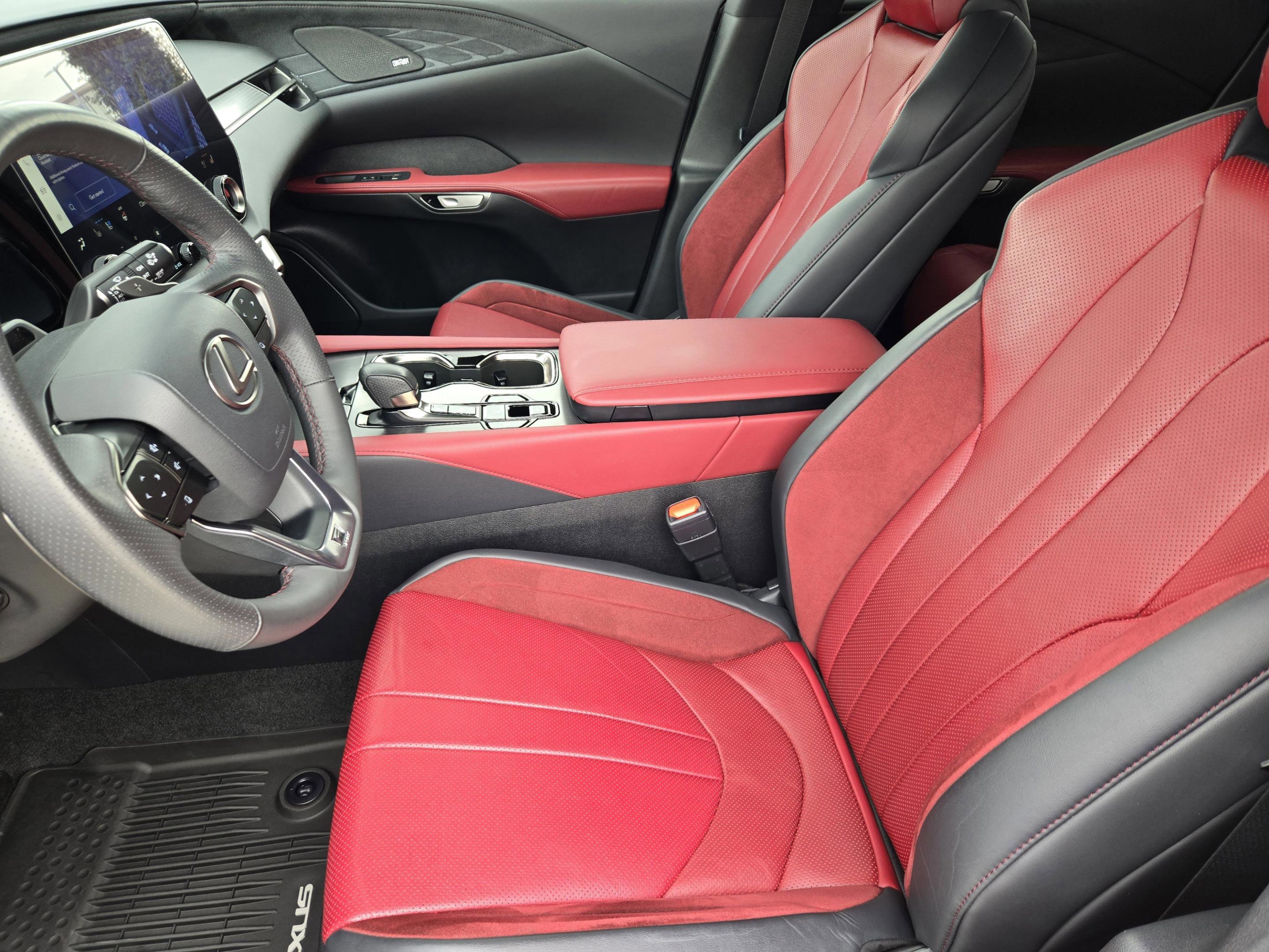 Certified 2024 Lexus RX 500h F Sport w/ Convenience Package image 21