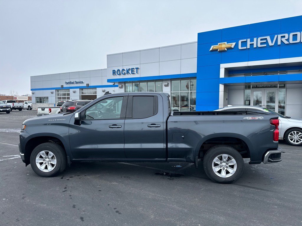 Used 2020 Chevrolet Silverado 1500 LT image 8