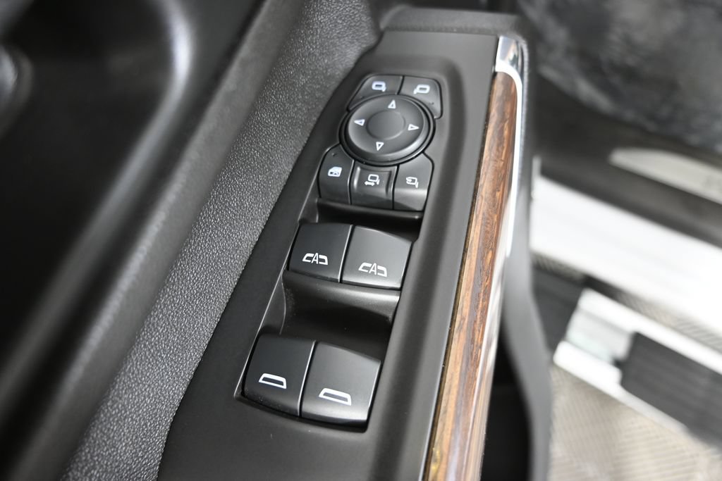 Used 2021 Chevrolet Silverado 3500 High Country w/ Snow Plow Prep/Camper Package AWD/4WD image 20