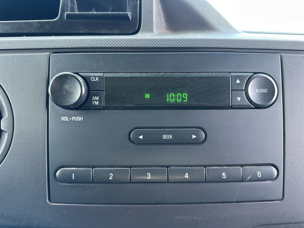 Used 2014 Ford E-250 and Econoline 250 w/ Power Group RWD image 29