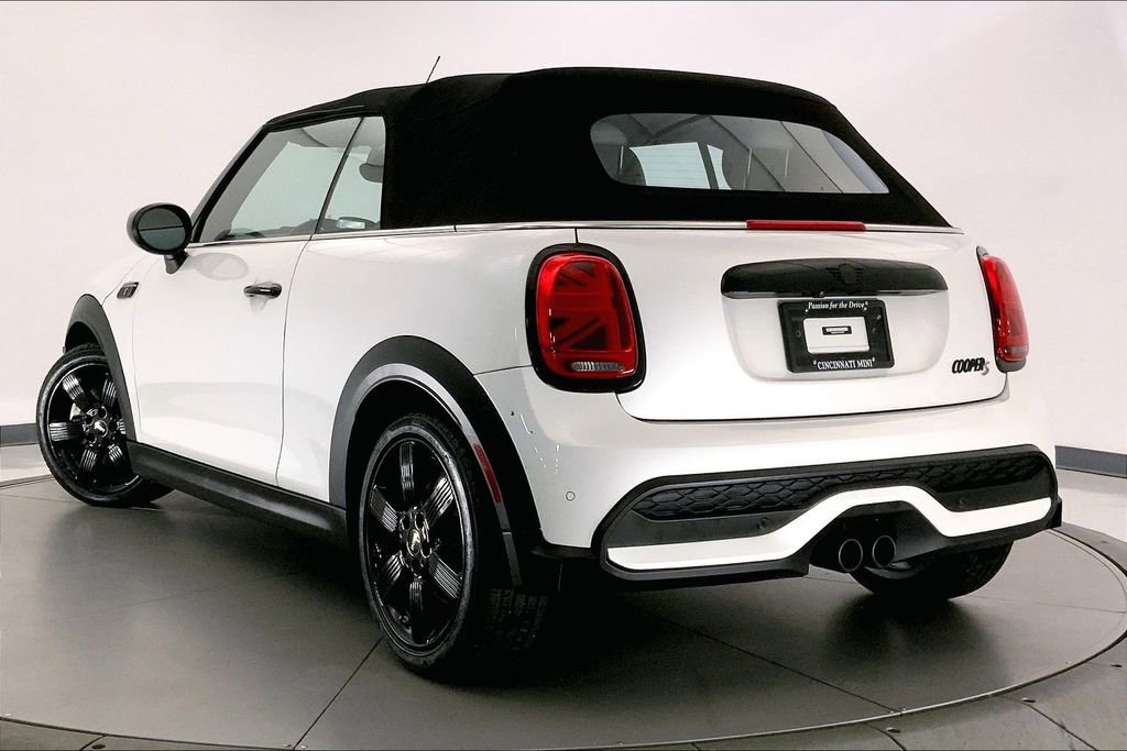 Certified 2023 MINI Cooper S image 10
