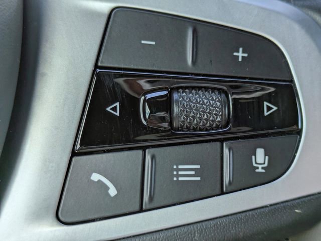 Used 2019 BMW X5 xDrive40i w/ Premium Package 2 image 18