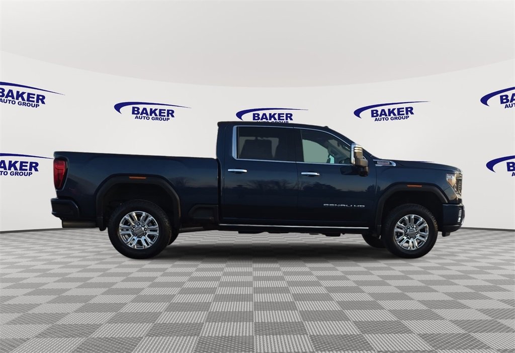 Certified 2023 GMC Sierra 3500 Denali w/ Denali Ultimate Package image 4