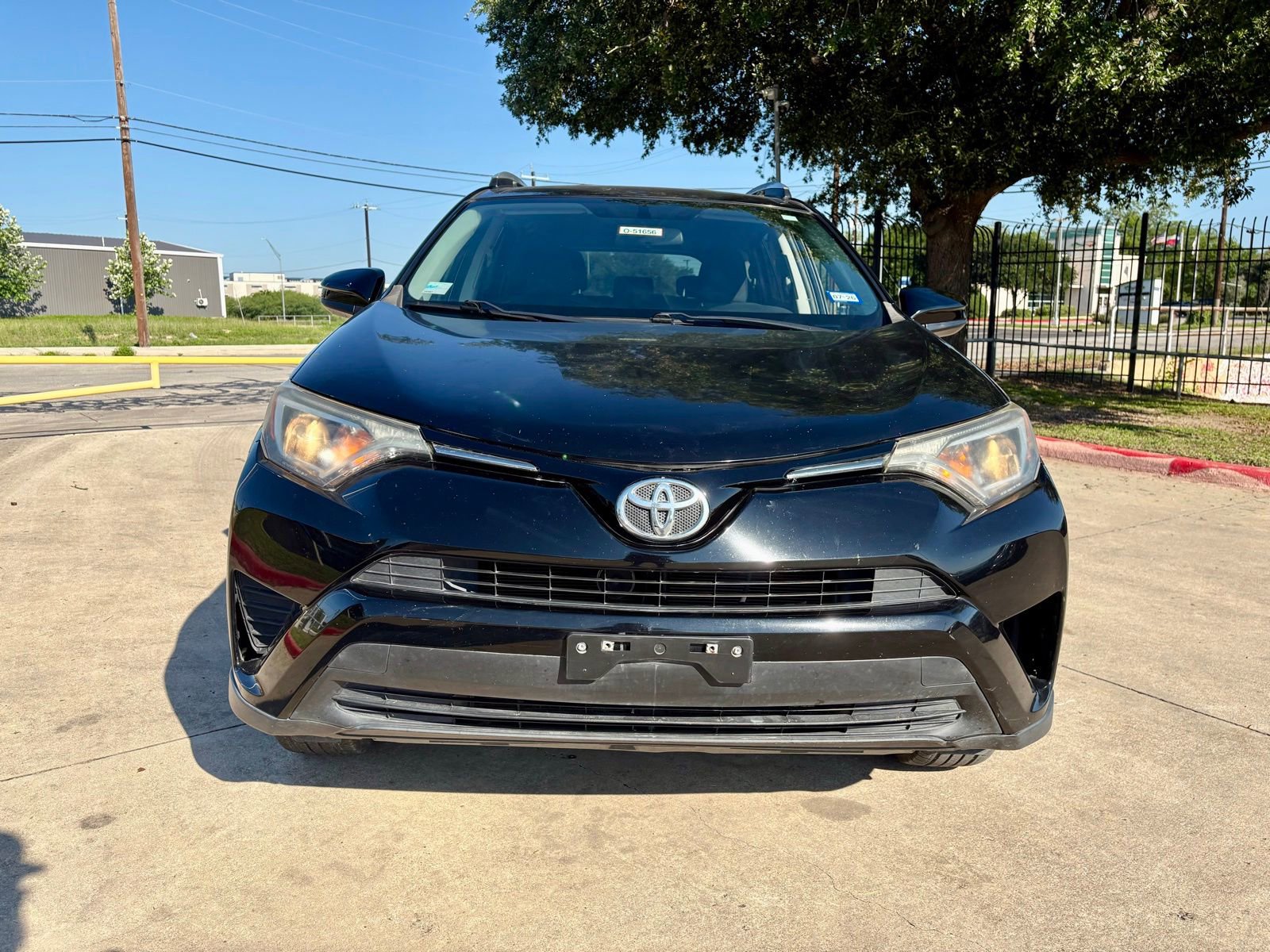 Used 2016 Toyota RAV4 LE FWD image 8