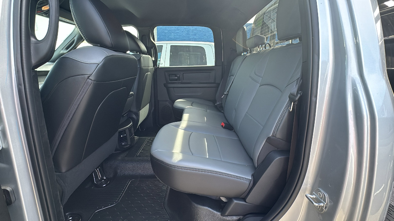 New 2026 RAM 5500 Tradesman w/ Chrome Appearance Group image 12