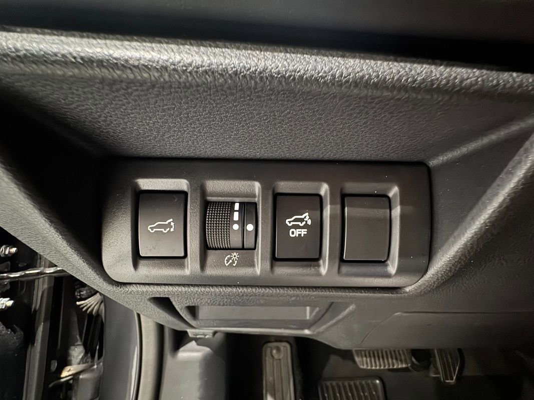 Used 2023 Subaru Outback Onyx Edition image 25