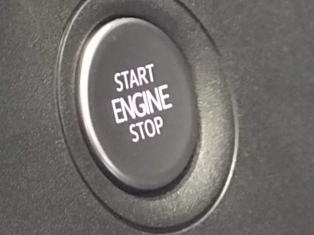 New 2026 Volkswagen ID.4 Pro AWD/4WD image 30
