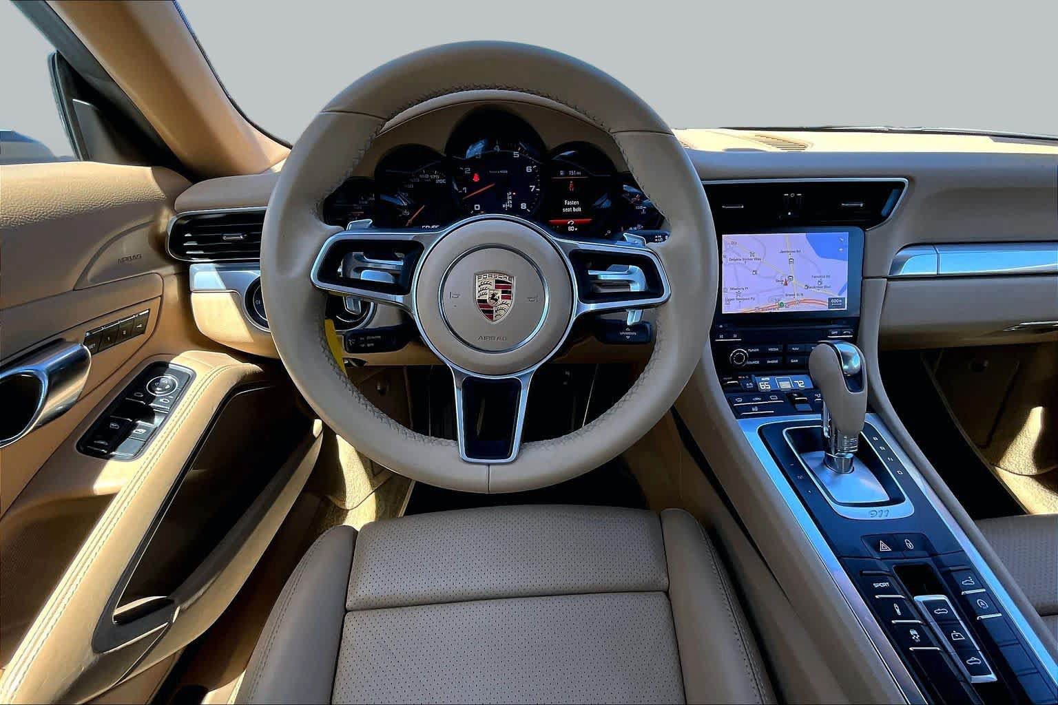 Used 2017 Porsche 911 Carrera RWD image 5