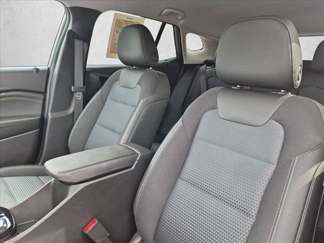 Used 2026 Chevrolet Trax LT FWD image 26