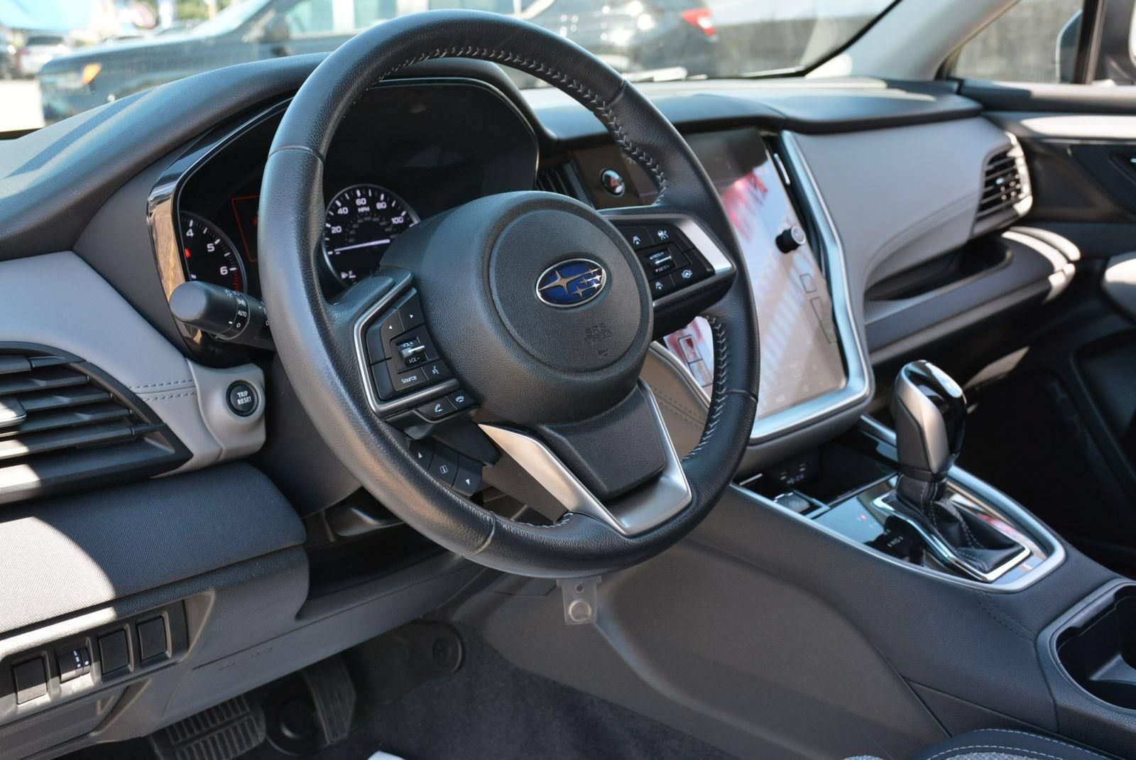 Used 2021 Subaru Outback Premium AWD/4WD image 11