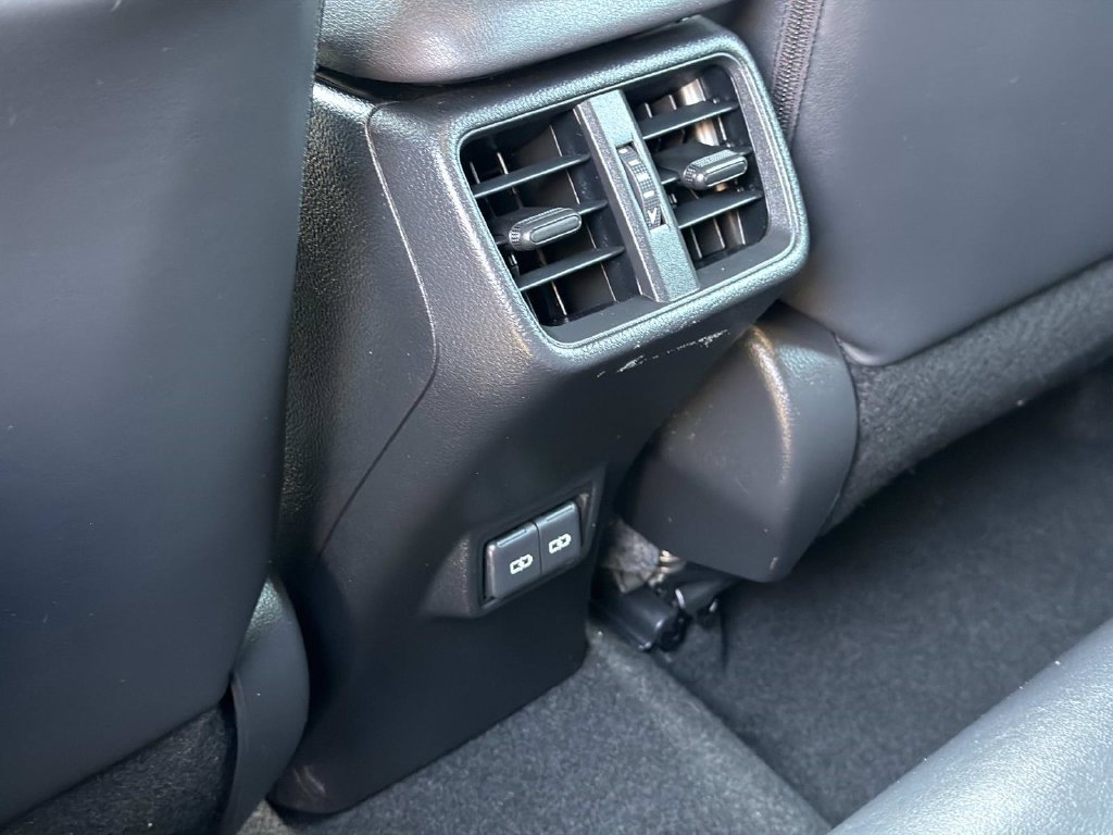 Used 2021 Lexus UX 250h w/ Accessory Package (Z1) AWD/4WD image 18