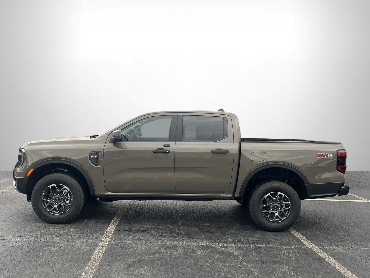 New 2025 Ford Ranger XLT w/ FX4 Off-Road Package AWD/4WD image 20