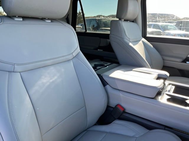 New 2026 Ford Expedition Active image 22