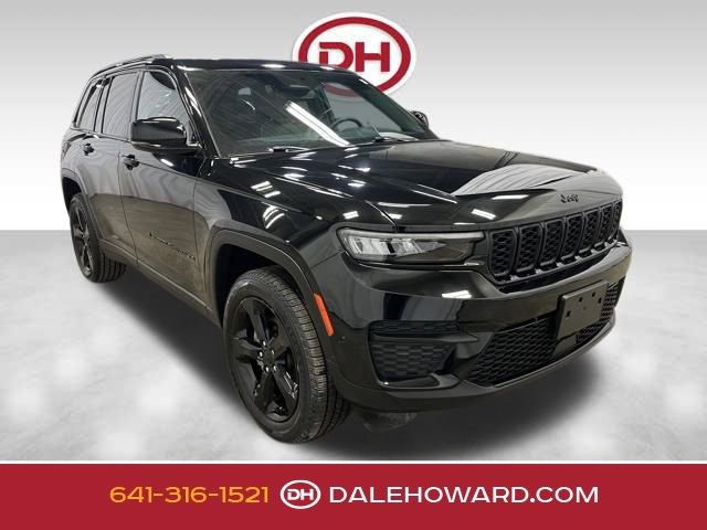 Used 2023 Jeep Grand Cherokee Altitude