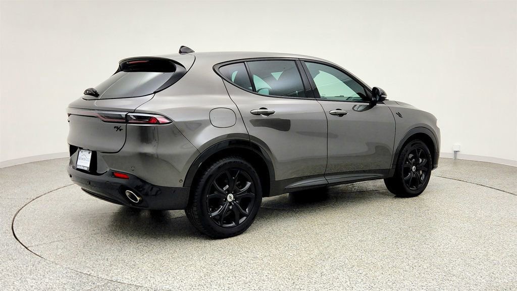 Used 2024 Dodge Hornet R/T w/ Tech Pack w/o Parking image 5