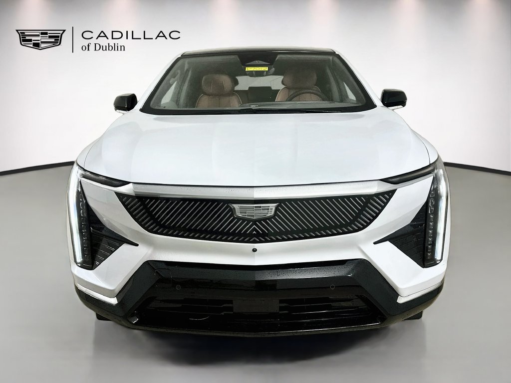 New 2027 Cadillac Optiq Premium Luxury w/ LPO, Floor Liner Package AWD/4WD image 2