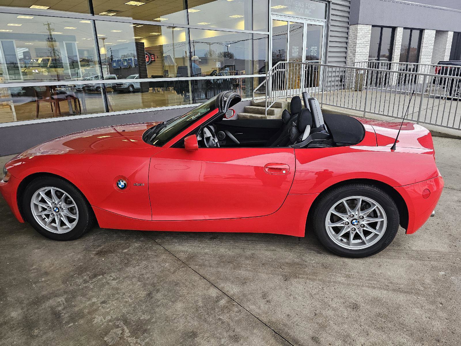 Used 2003 BMW Z4 2.5i RWD image 18