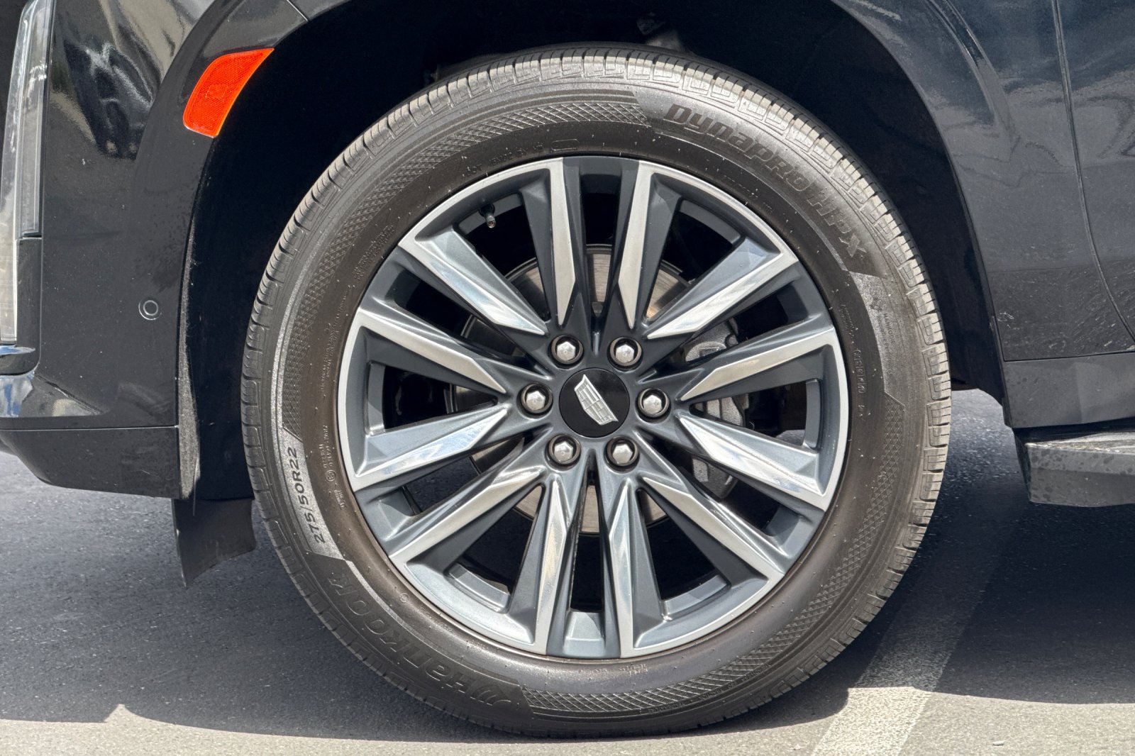 Used 2024 Cadillac Escalade Sport AWD/4WD image 39