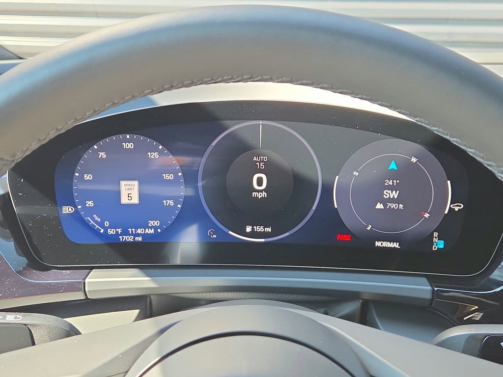 Certified 2025 Porsche Macan 4S Electric image 10