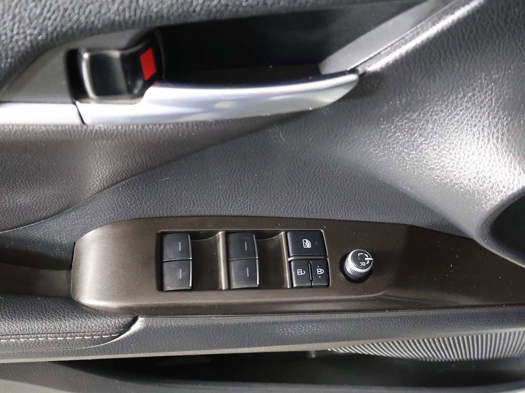 Used 2021 Toyota Camry XSE FWD image 23