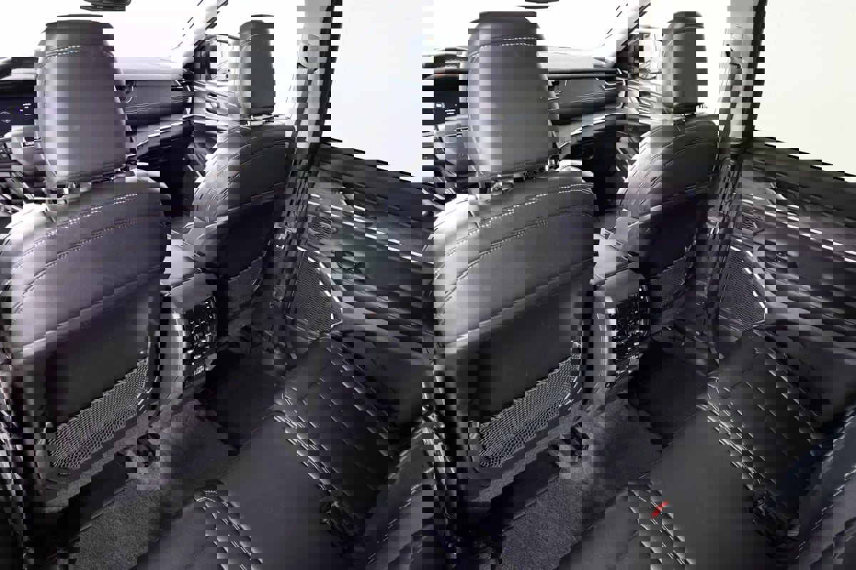 Used 2022 Jeep Grand Cherokee L Limited image 53