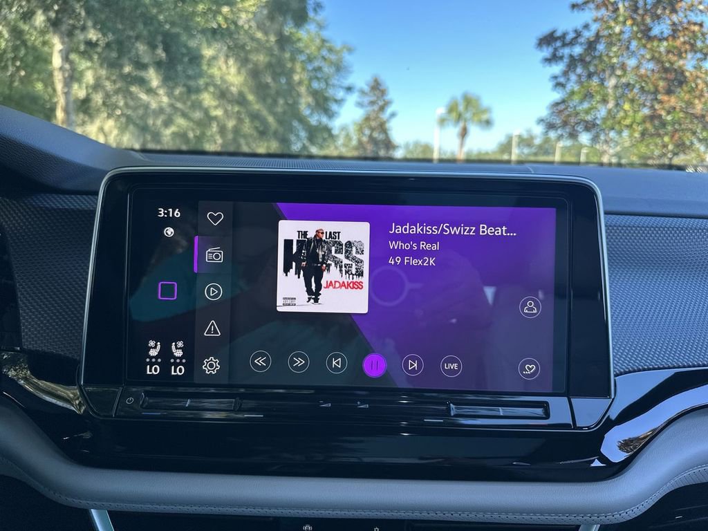 New 2025 Volkswagen Atlas Cross Sport SEL Premium R-Line image 16