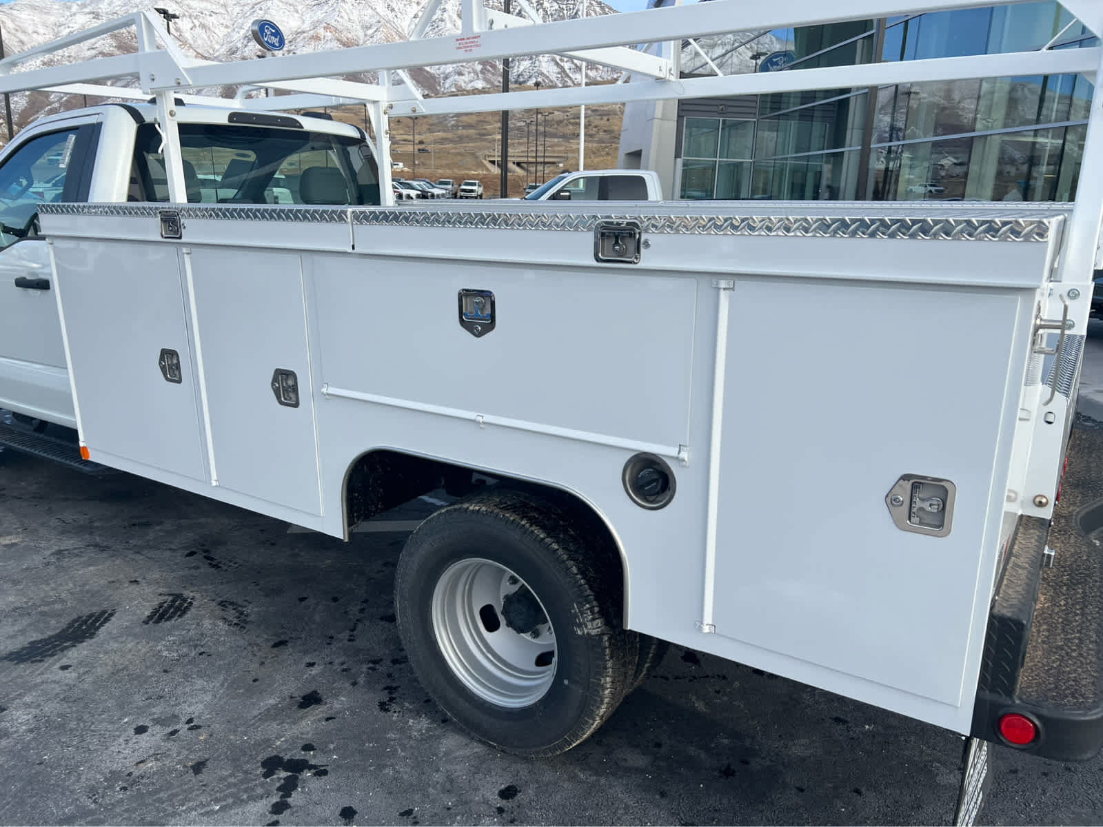 New 2025 Ford F350 XL w/ XL Chrome Package AWD/4WD image 22