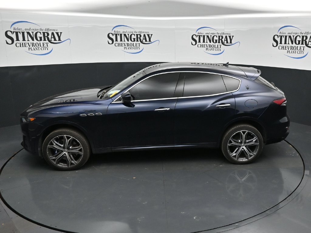 Used 2023 Maserati Levante Modena AWD/4WD image 21