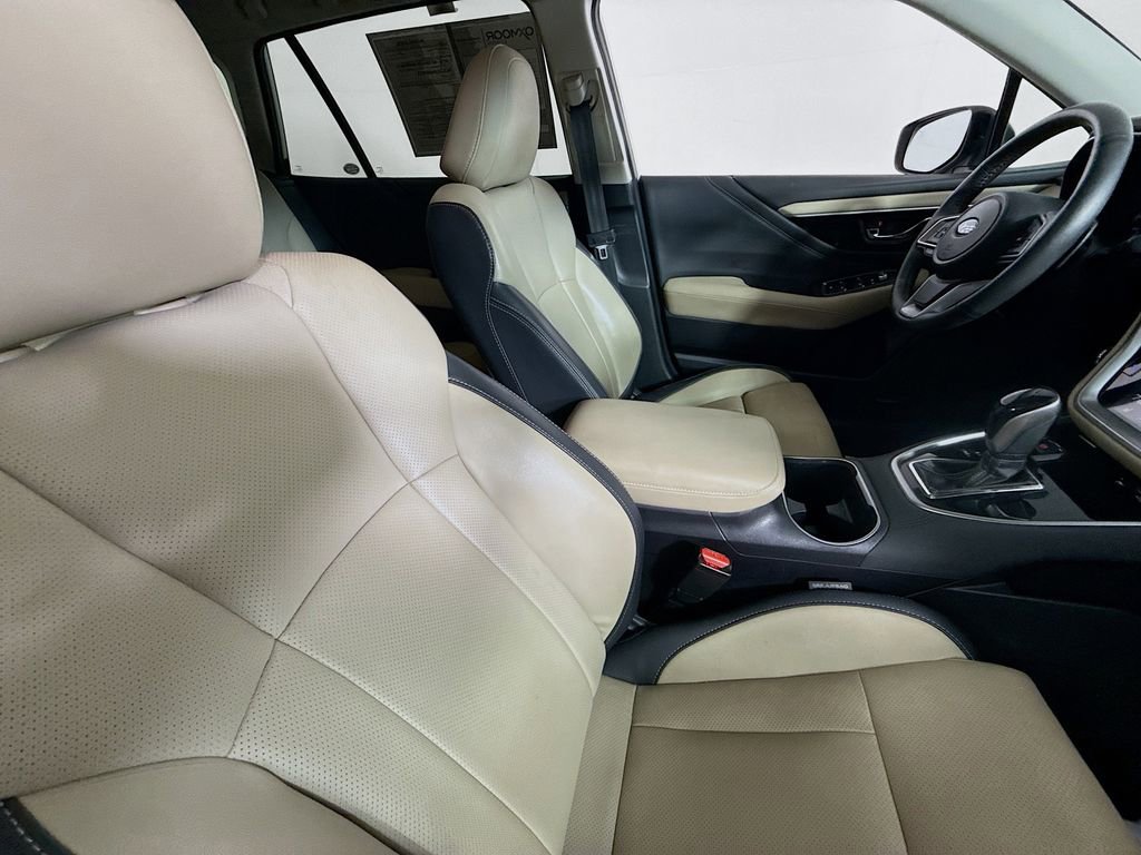 Used 2020 Subaru Outback Limited image 24