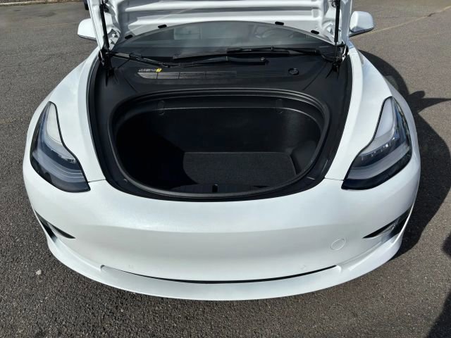 Used 2018 Tesla Model 3 Long Range image 26