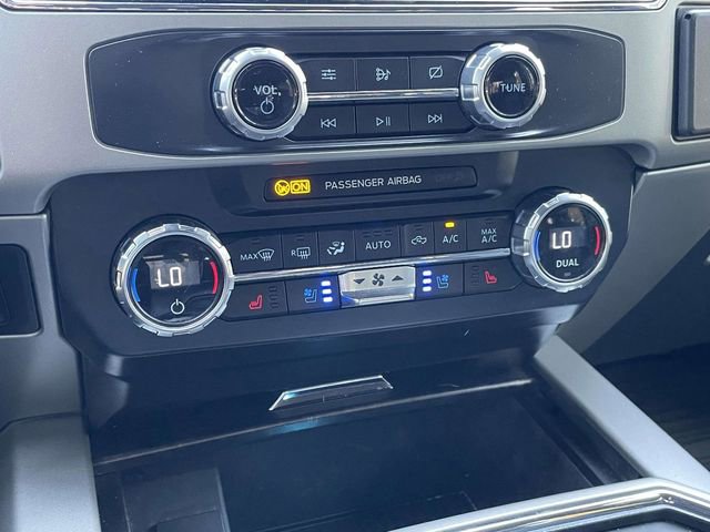 Certified 2022 Ford F450 Lariat w/ Lariat Value Package AWD/4WD image 13