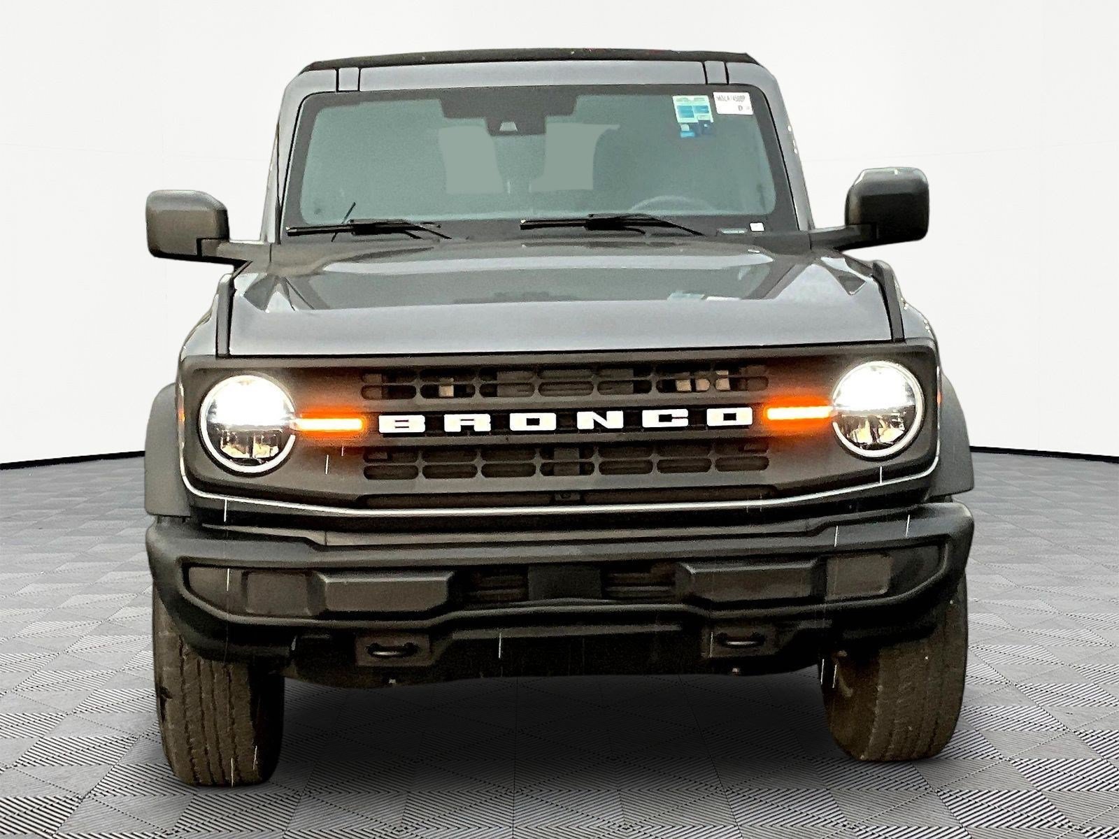 Used 2025 Ford Bronco Big Bend AWD/4WD image 2
