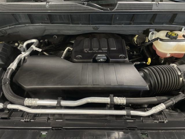 Used 2023 Chevrolet Silverado 1500 LT AWD/4WD image 28