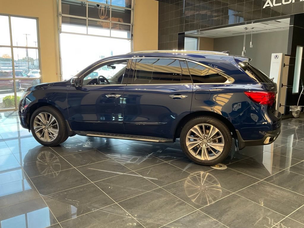 Certified 2017 Acura MDX w/ Technology Package AWD/4WD image 5