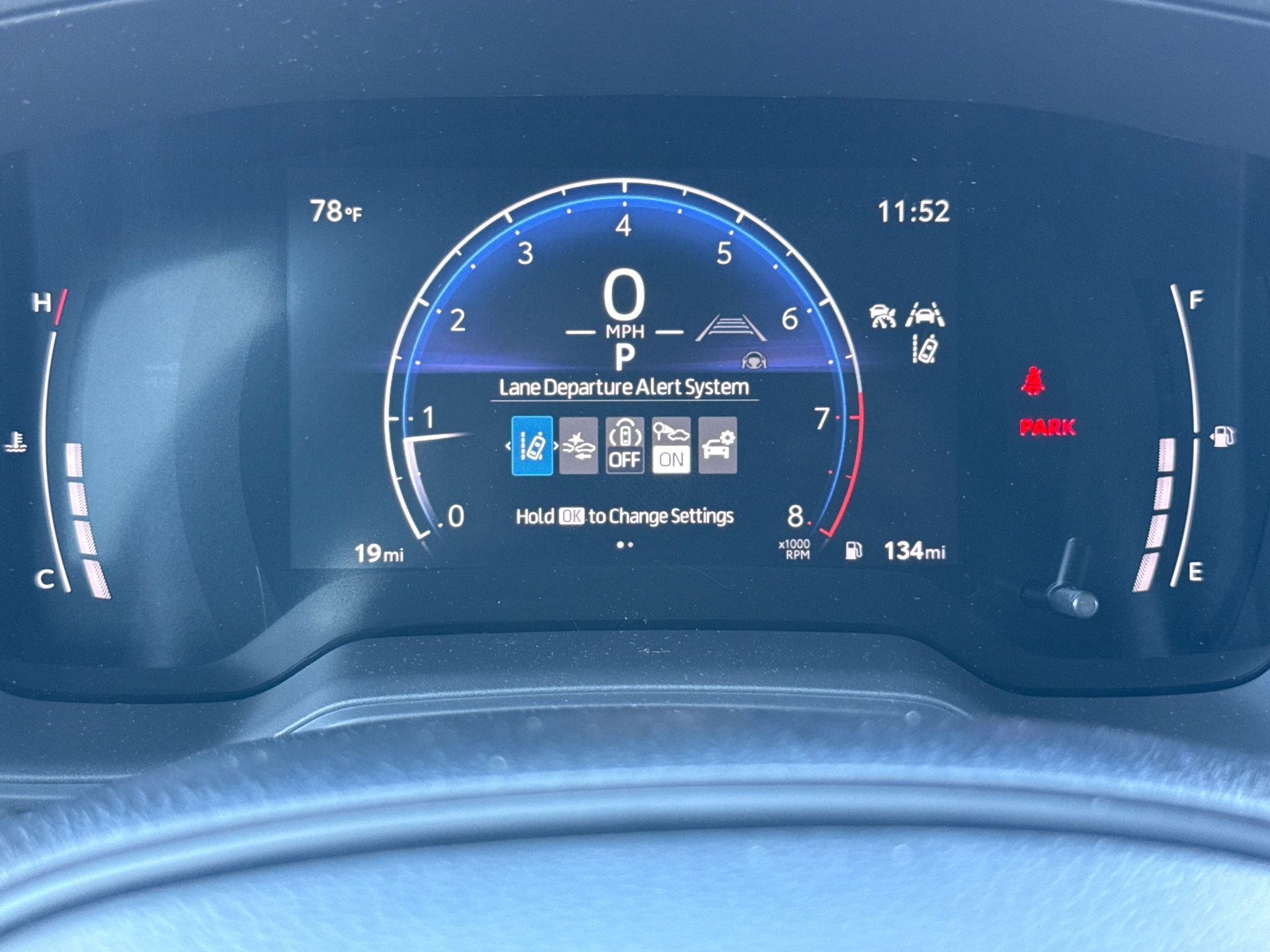 Certified 2026 Toyota Corolla Cross L image 32