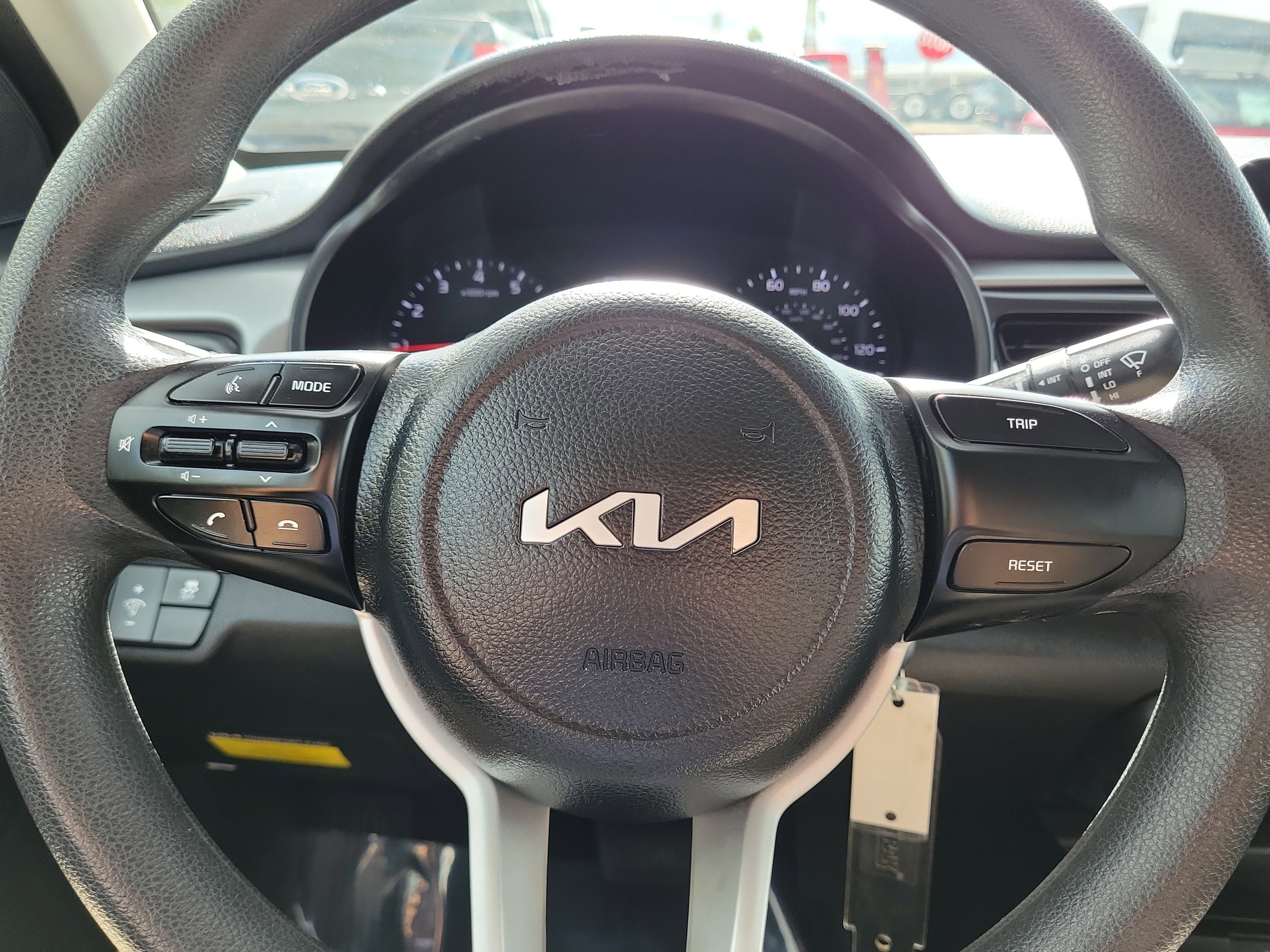 Used 2023 Kia Rio LX image 14