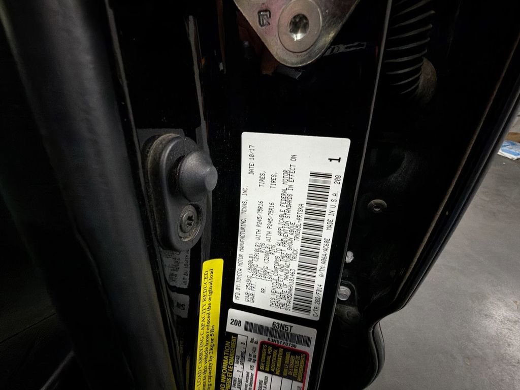 Used 2017 Toyota Tacoma SR w/ SR Convenience Package image 30