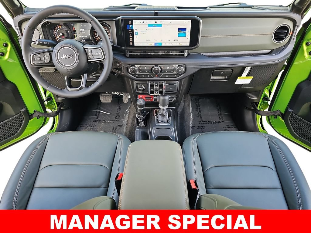 New 2025 Jeep Gladiator Mojave w/ Convenience Group AWD/4WD image 9