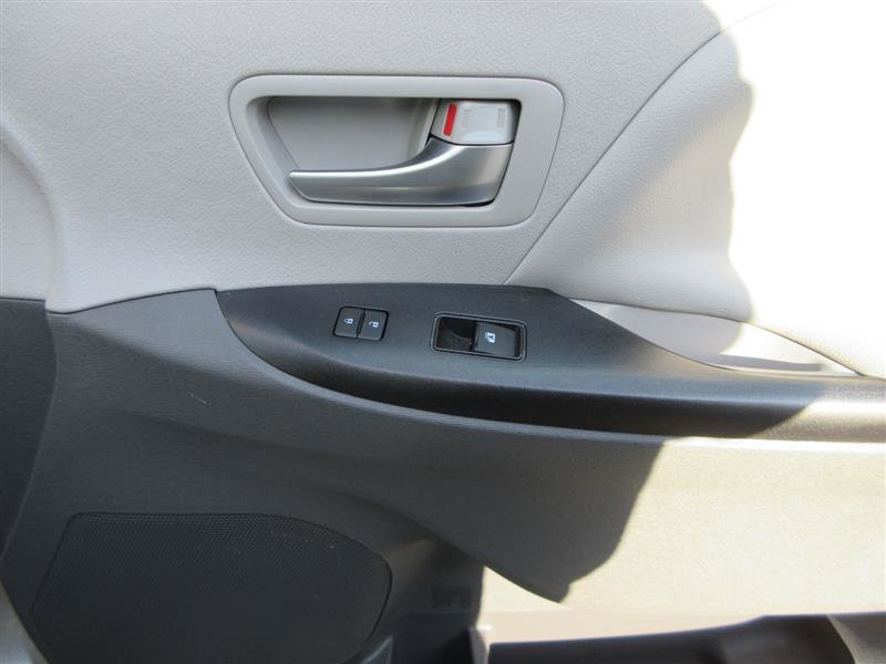 Used 2020 Toyota Sienna LE image 29