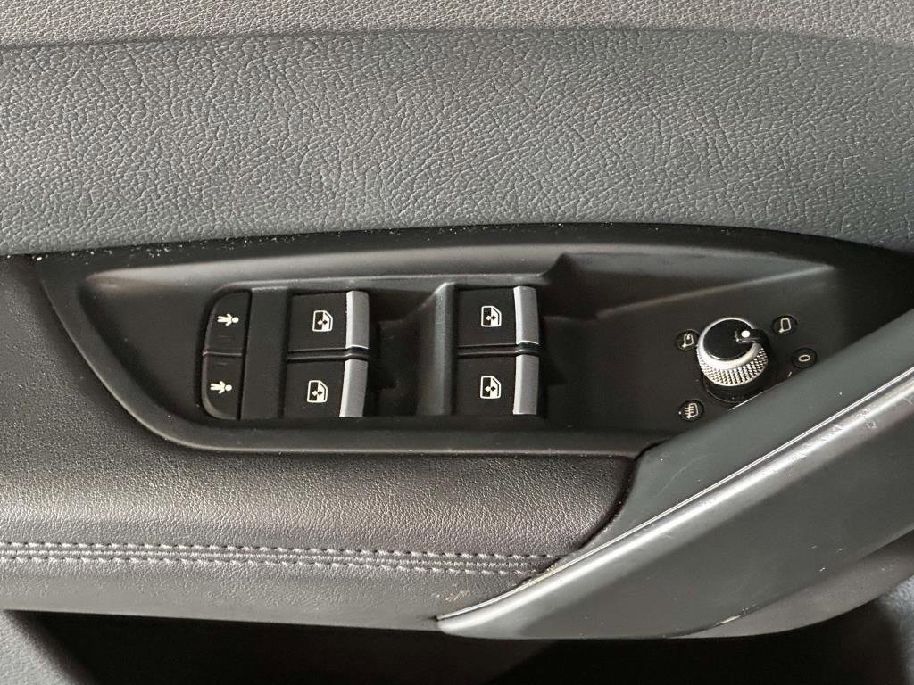 Used 2019 Audi Q5 2.0T Premium Plus w/ Premium Plus Package image 9