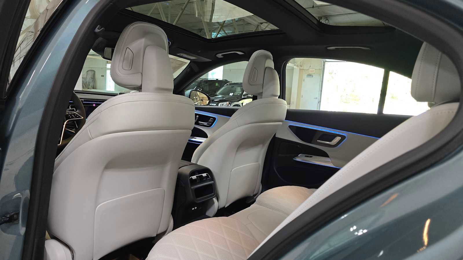 New 2026 Mercedes-Benz E 450 4MATIC Sedan image 21