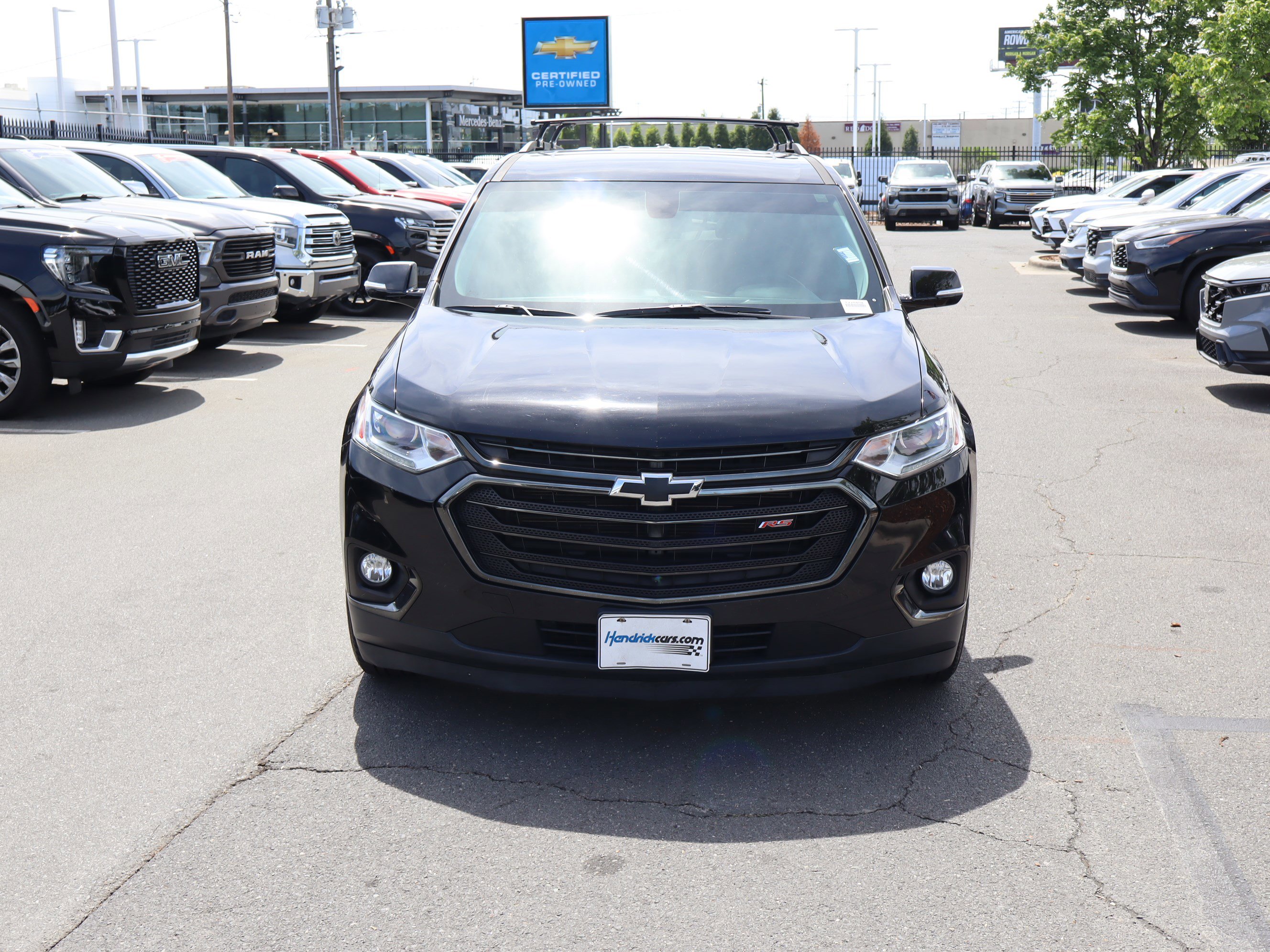 Used 2019 Chevrolet Traverse RS w/ LPO, Floor Liner Package AWD/4WD image 3