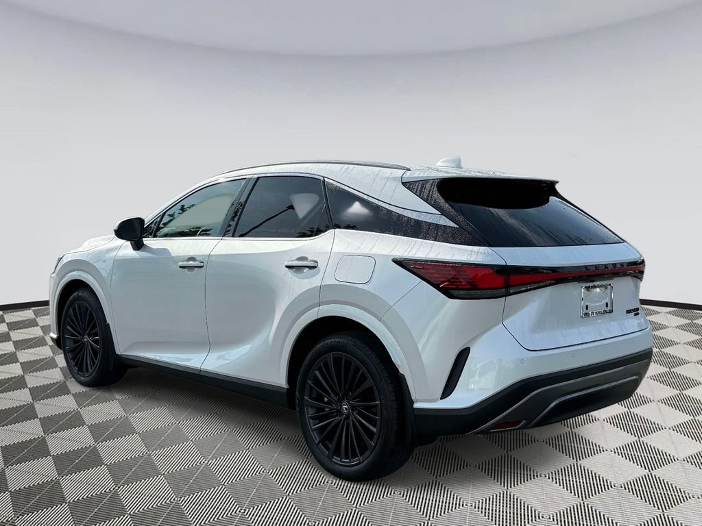 Used 2025 Lexus RX 350 Premium w/ Accessory Package AWD/4WD image 4