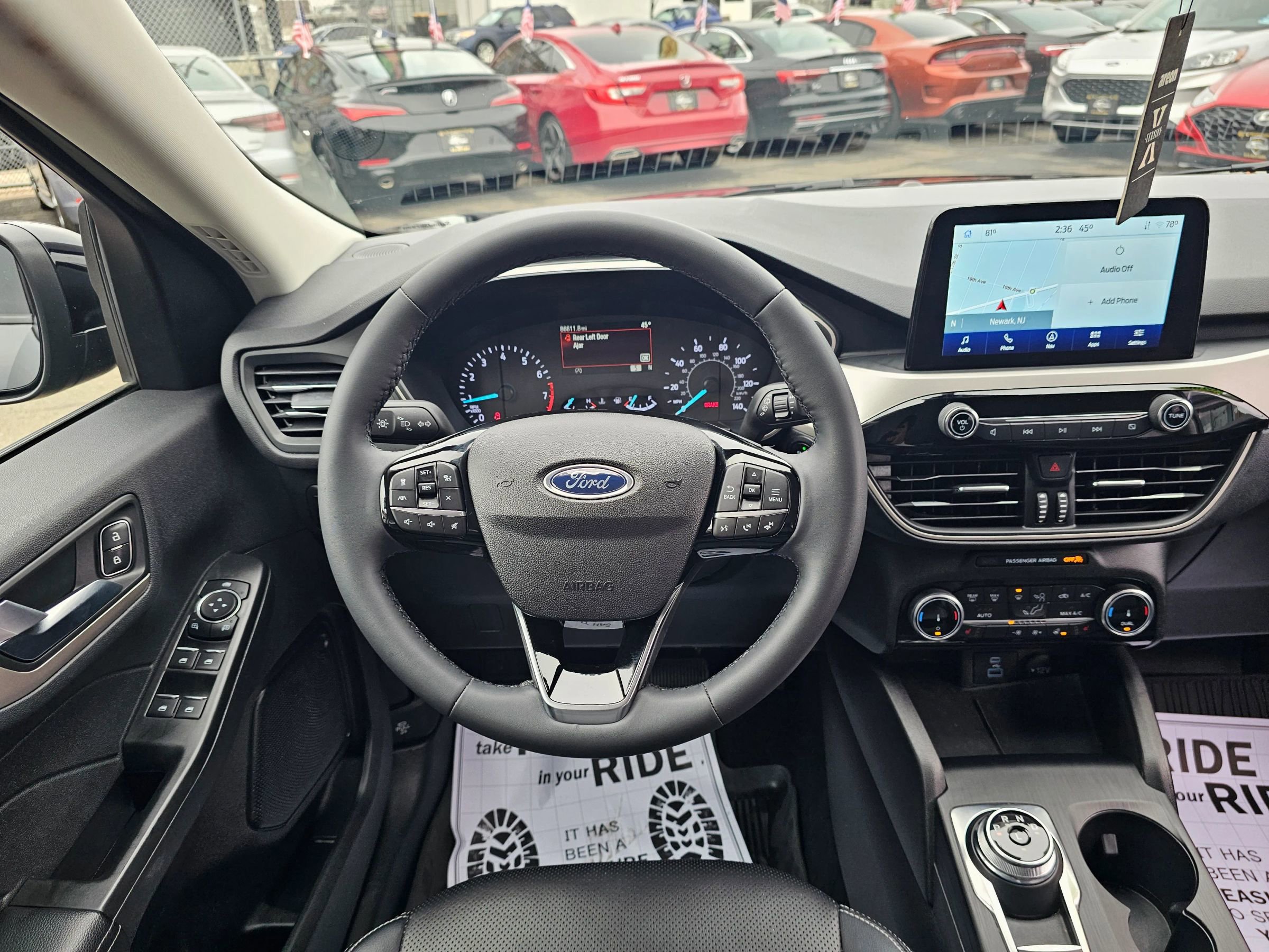 Used 2022 Ford Escape SEL image 17