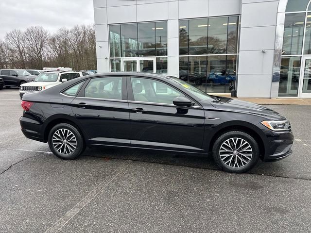 Used 2019 Volkswagen Jetta SEL image 2