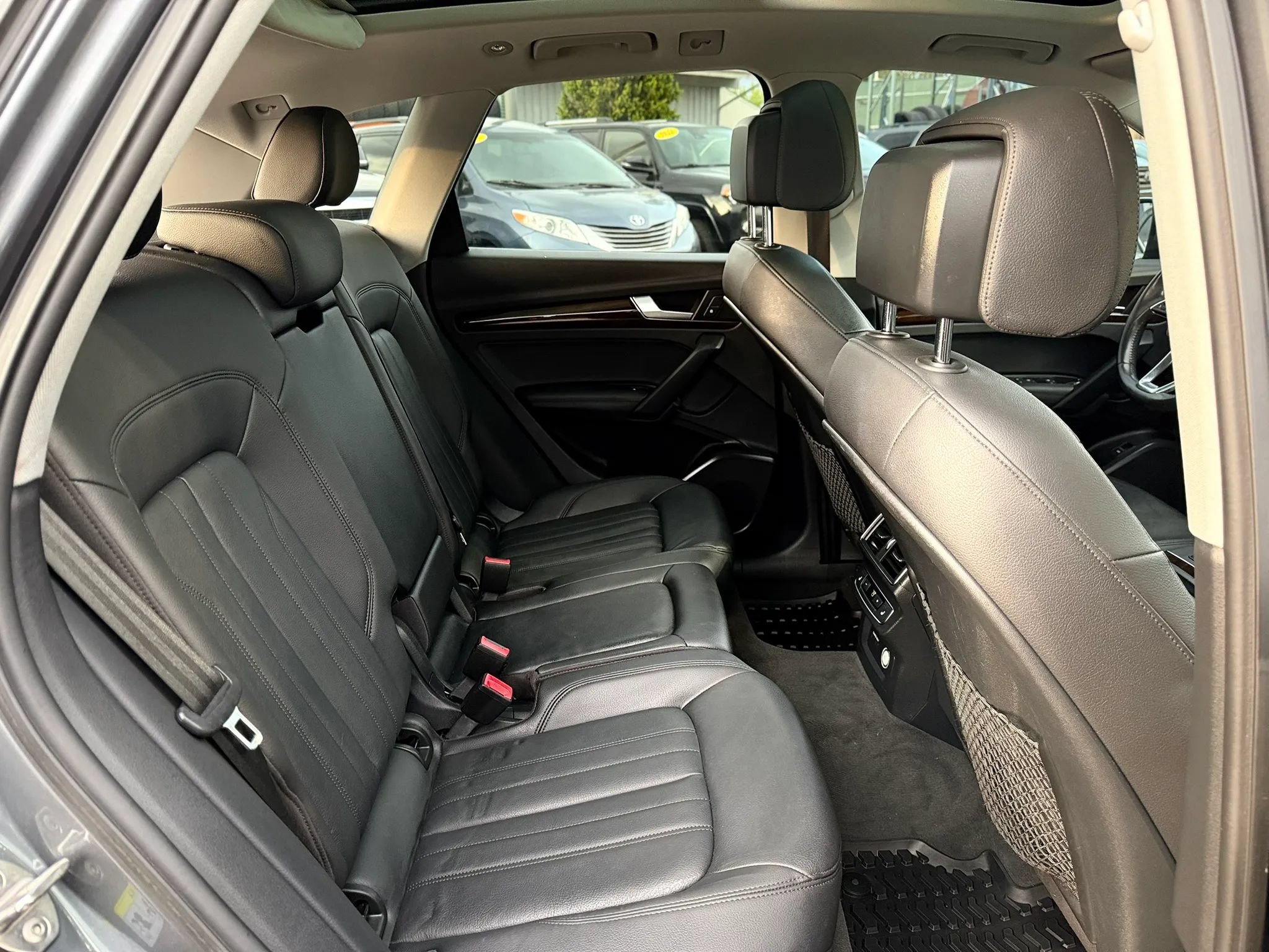 Used 2019 Audi Q5 2.0T Premium Plus w/ Premium Plus Package AWD/4WD image 19