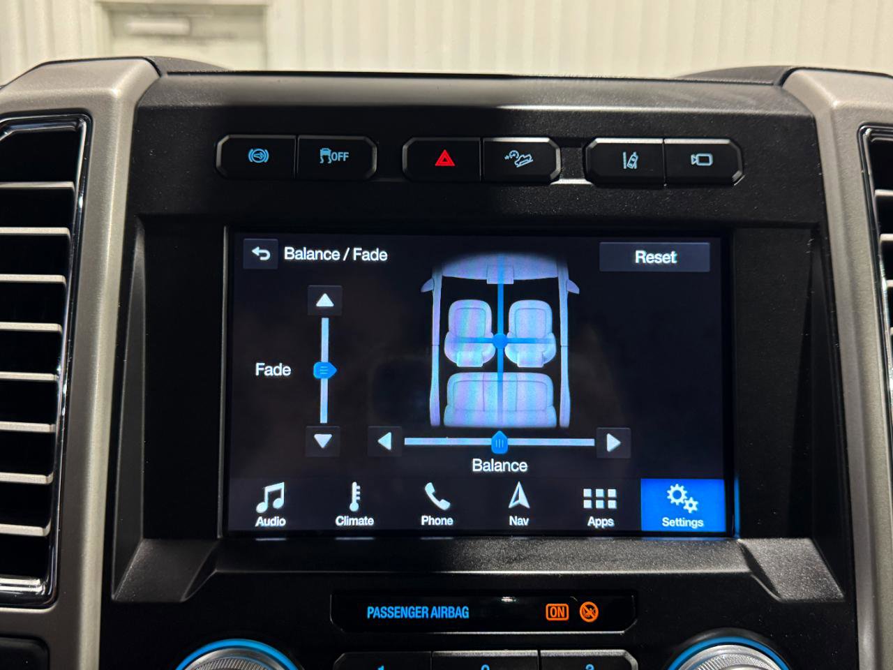 Used 2017 Ford F350 King Ranch w/ King Ranch Ultimate Package AWD/4WD image 45