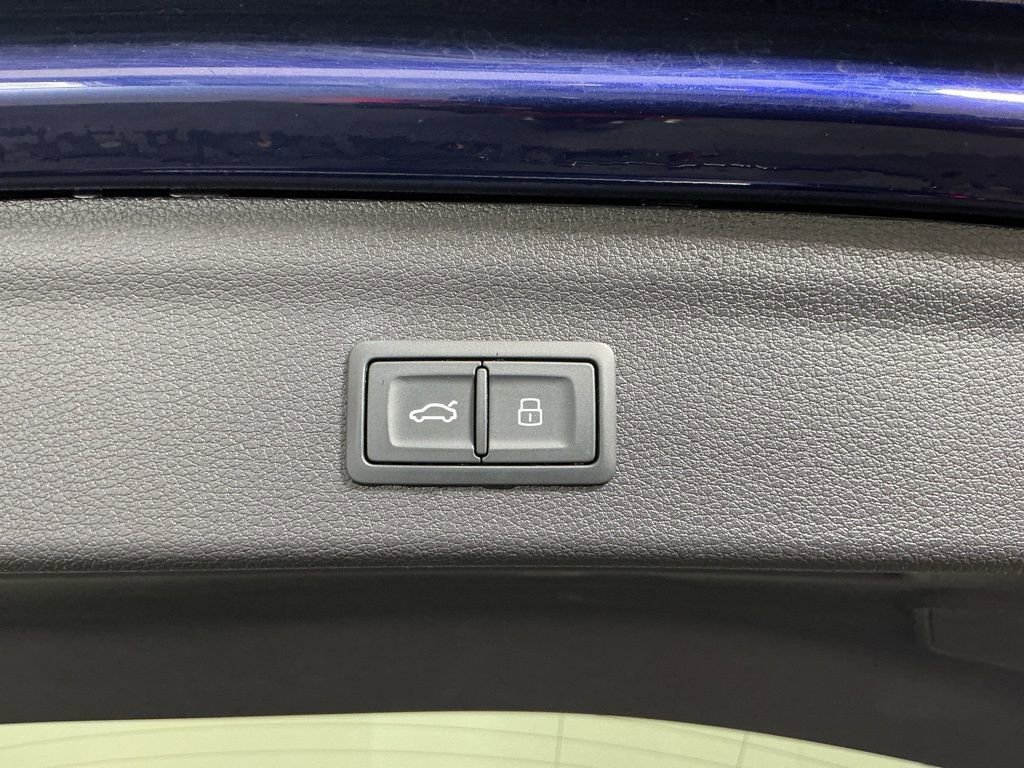 Used 2024 Audi Q3 2.0T Premium Plus image 30